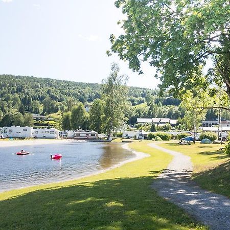 בו Beveroya Hytteutleie Og Camping מראה חיצוני תמונה